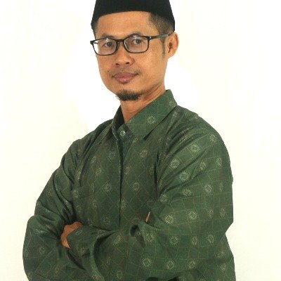Yana Mulyana, S.S